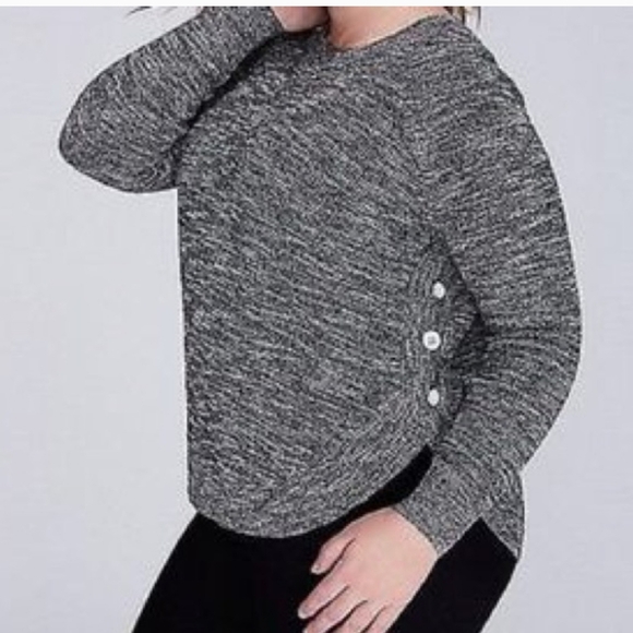 Lane Bryant Sweaters - Lane Bryant side button sweater top 22/24